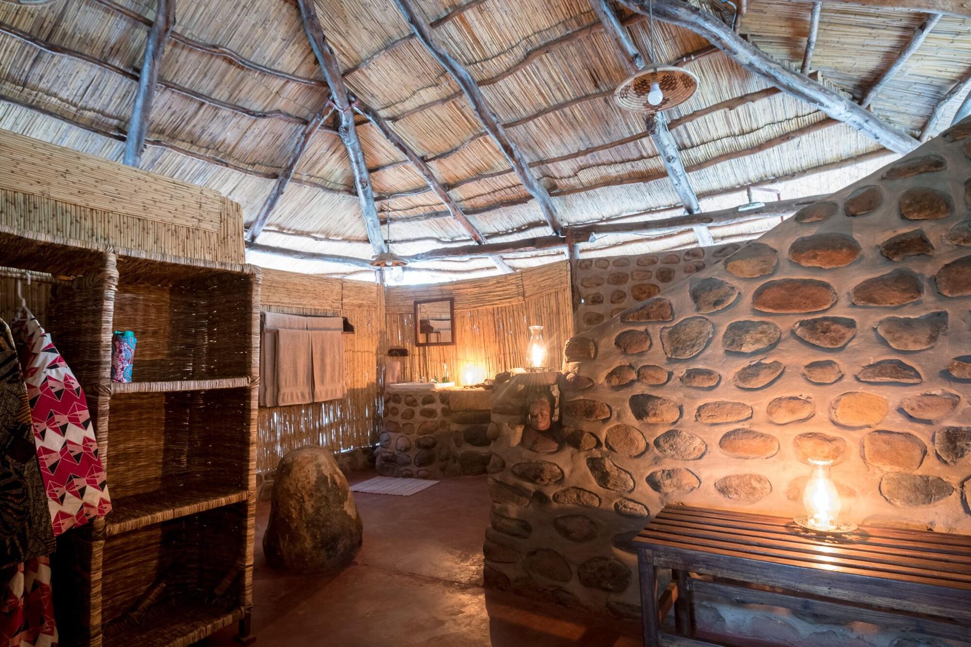 Taita Falcon Lodge Mukuni Экстерьер фото